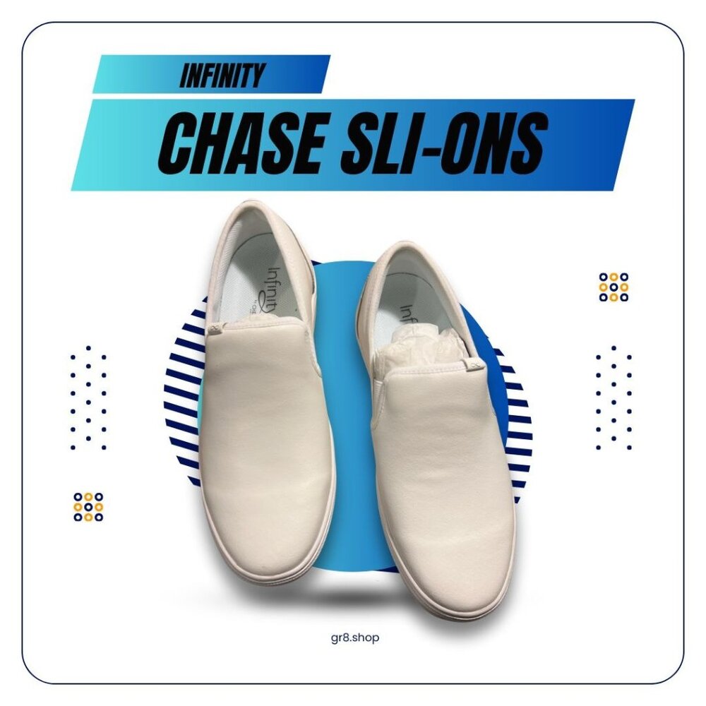 Infinity Chase Slip-On Shoes Size 8 White Casual Comfort Sneakers New With Box